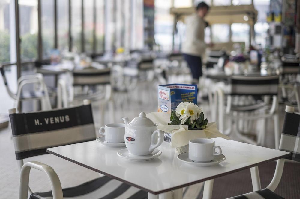 Hotel Venus بيلاريا-إيجيا مارينا المظهر الخارجي الصورة