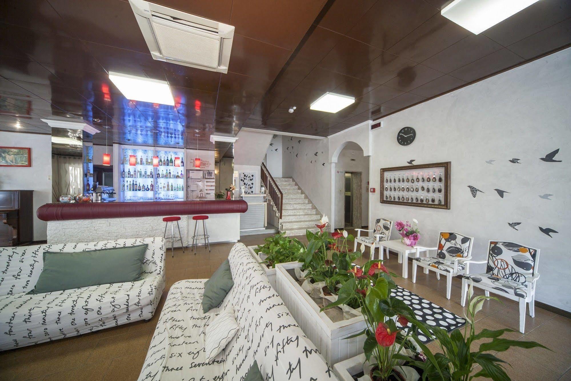 Hotel Venus بيلاريا-إيجيا مارينا المظهر الخارجي الصورة