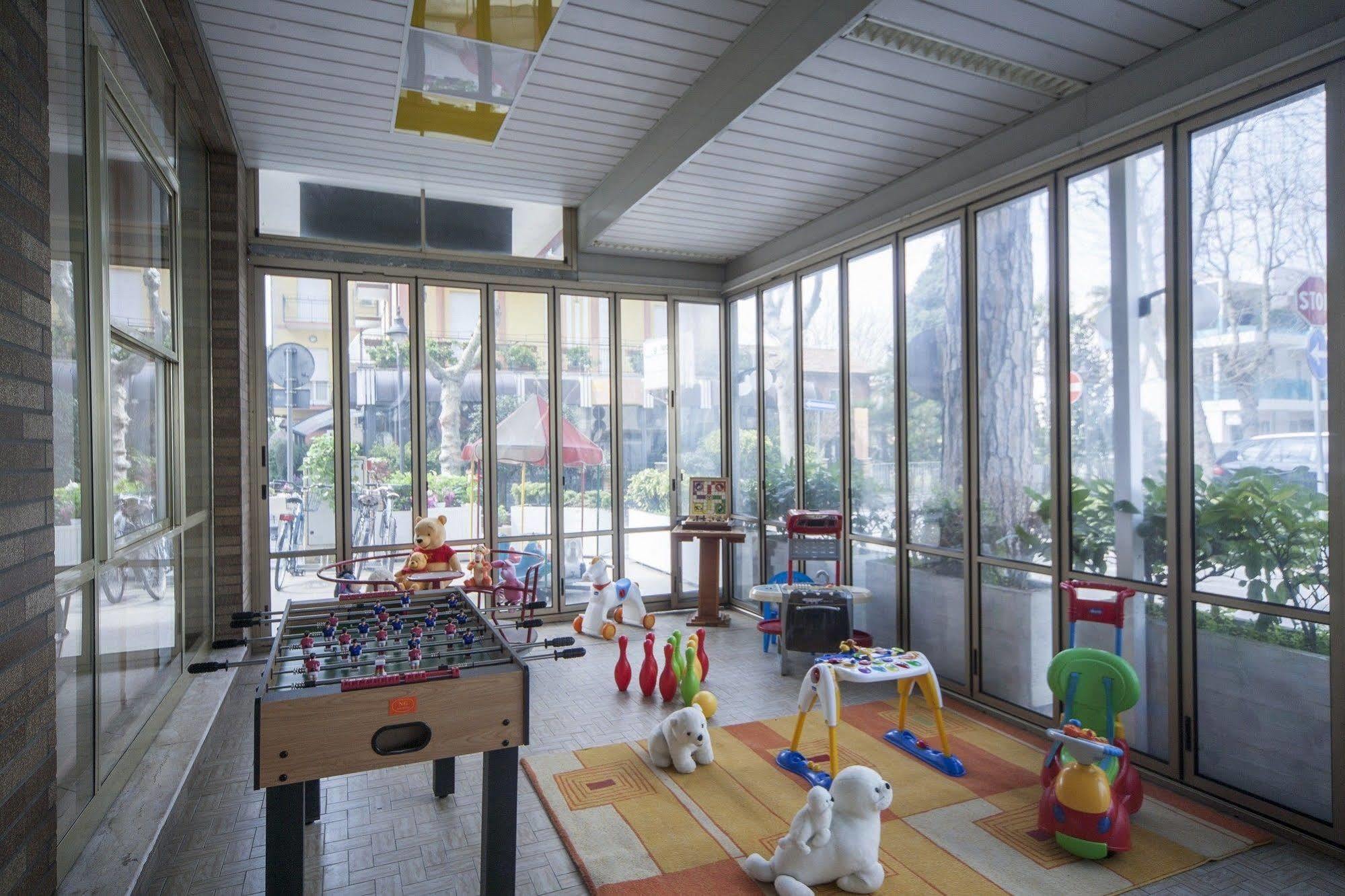 Hotel Venus بيلاريا-إيجيا مارينا المظهر الخارجي الصورة